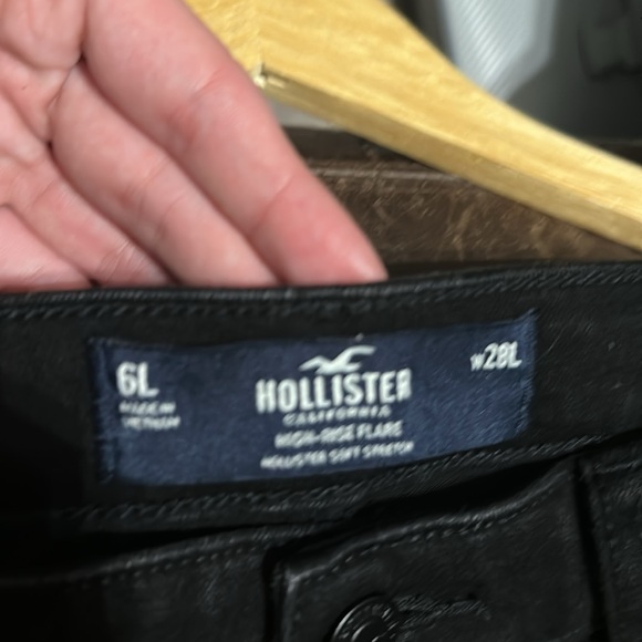 High Rise Flare Jeans - Picture 2 of 4